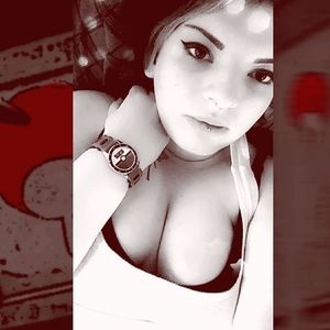 Meet your Posher, Avery